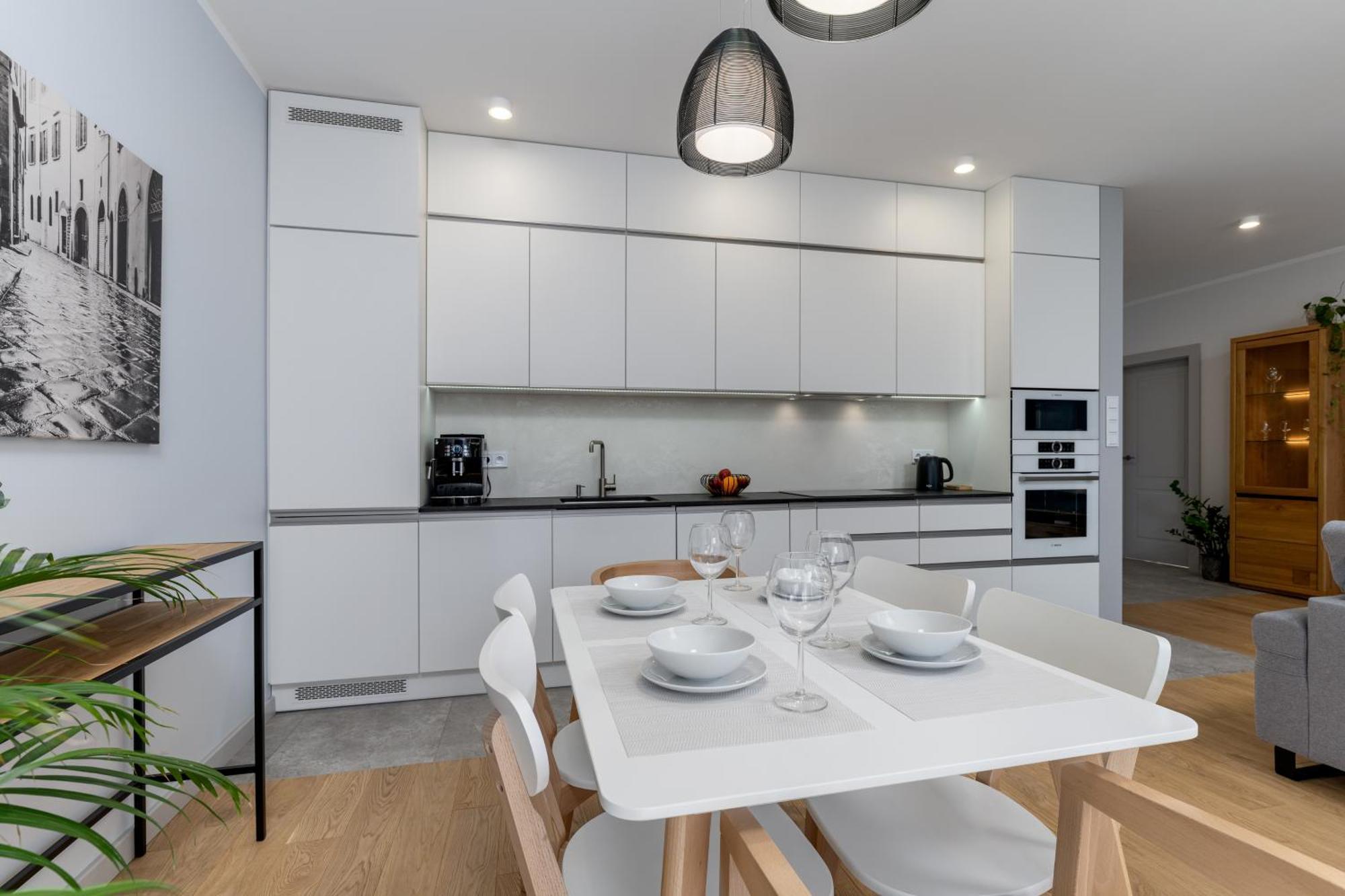 Br12 Premium Apartments , Garaz 别尔斯克-比亚拉 外观 照片