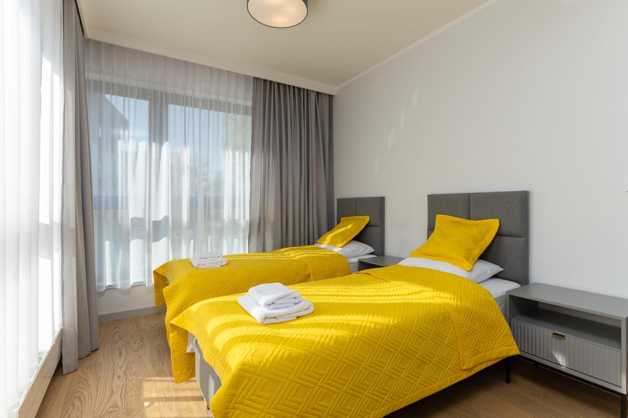 Br12 Premium Apartments , Garaz 别尔斯克-比亚拉 外观 照片